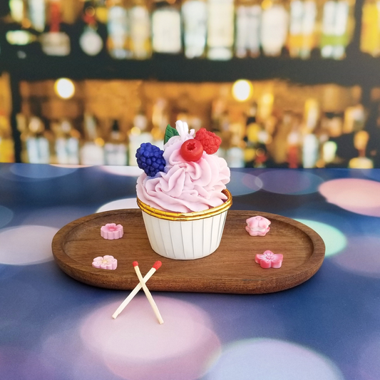 Berries Blossom Cupcake Candle 1